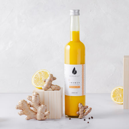 Organic ginger concentrate with turmeric image