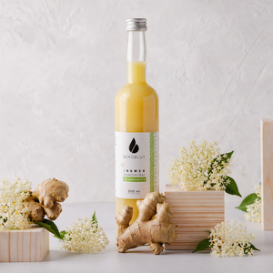 Ingwerkonzentrat mit Holunderblüte